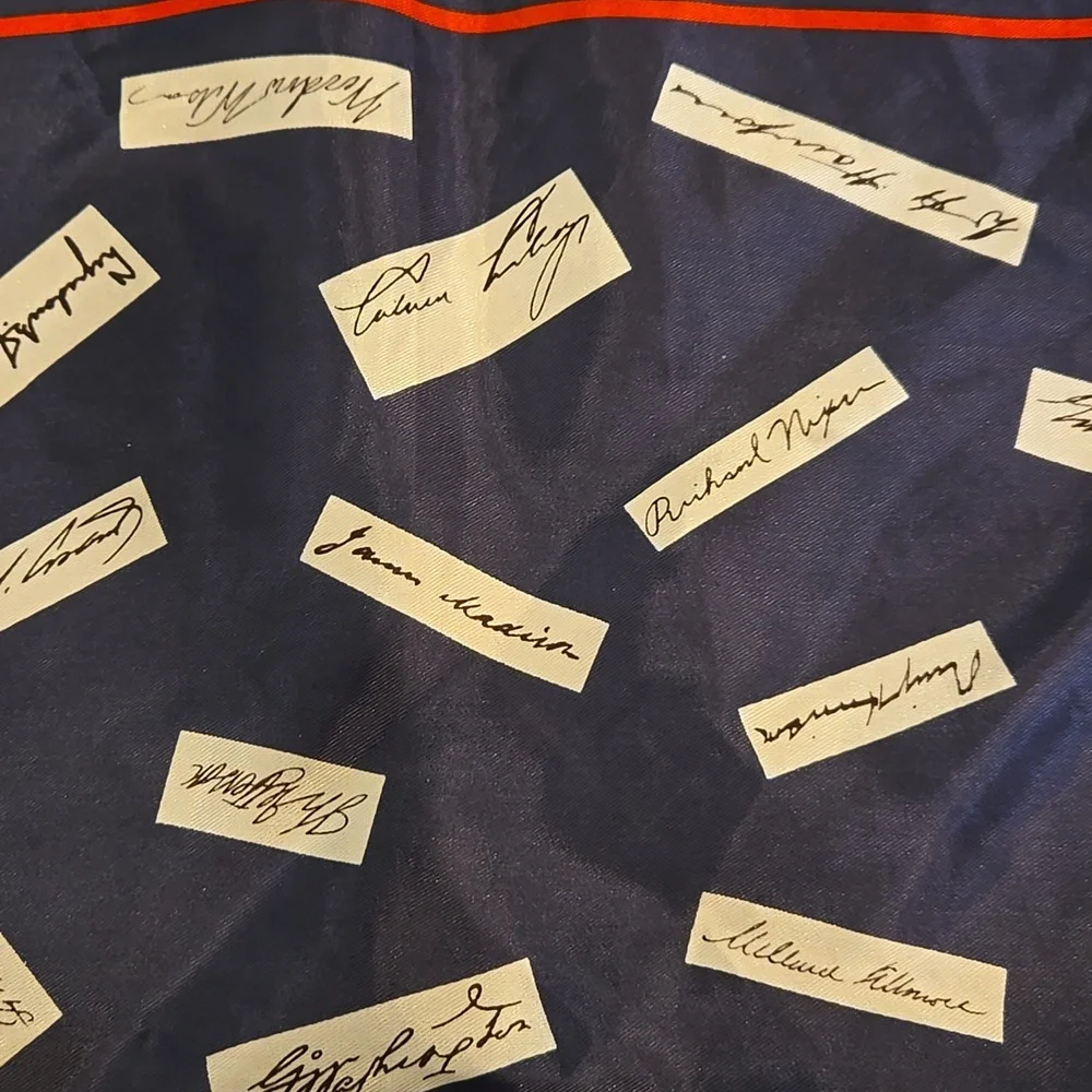 Vintage  80's Millicent The President's Signature Scarf